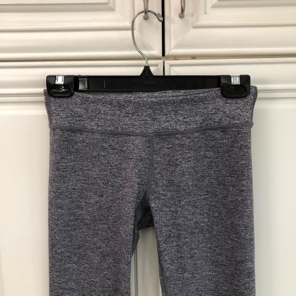 Reversible Ivivva by Lululemon girls crop legging - Picture 8 of 13